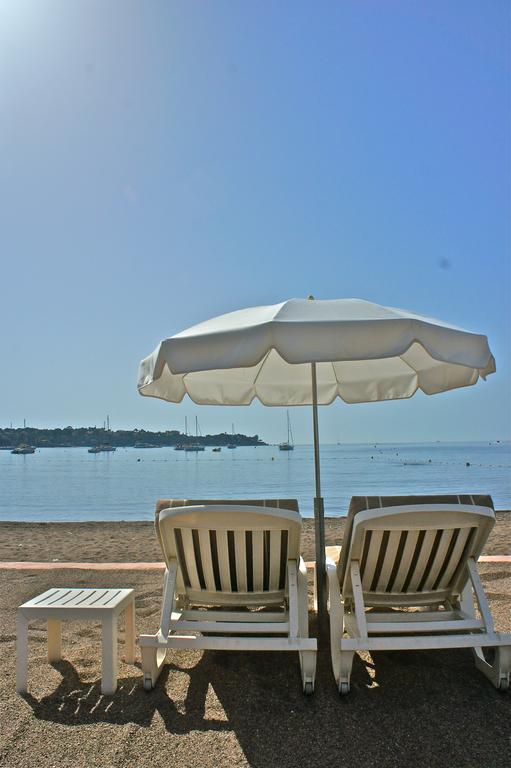 Agay Beach Hotel Saint-Raphael  Bagian luar foto
